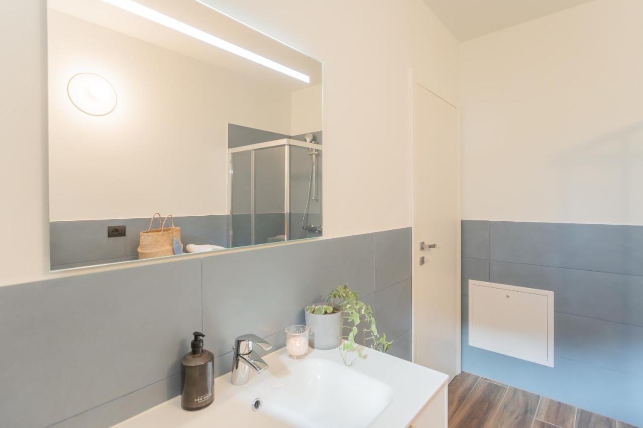 Misultin House & Swimming Pool, Luxury In Lake Como By Rent All Como Pianello Del Lario Exteriör bild